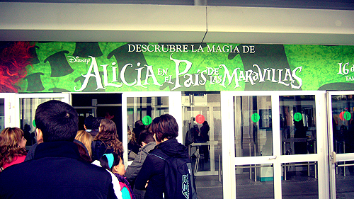 Entrada exposición Alicia en país de las maravillas